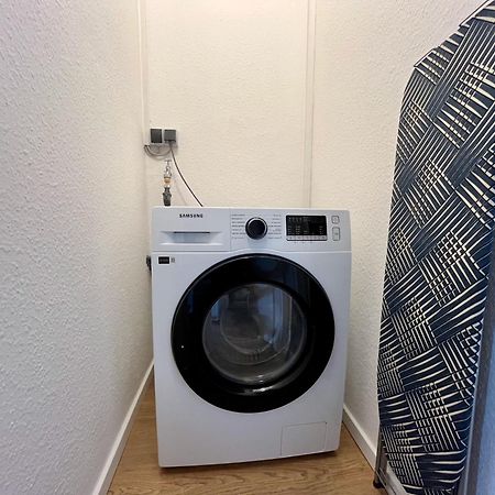 *Top* Moderne Wohnung - Naehe Koeln: Dom, Messe, Flughafen, Lanxess-Arena Bergisch Gladbach Eksteriør bilde